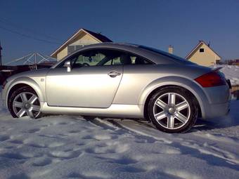 2003 Audi TT Pictures