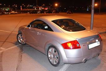 2003 Audi TT Pictures