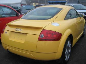2004 Audi TT Pictures