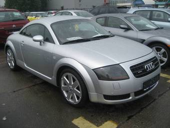 2004 Audi TT