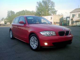 2004 BMW 1-Series Photos