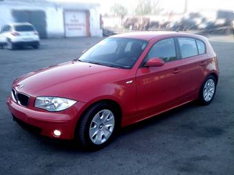 2004 BMW 1-Series Photos