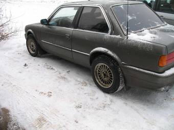 1983 BMW 3-Series Photos