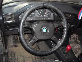 1986 BMW 3-Series Photos