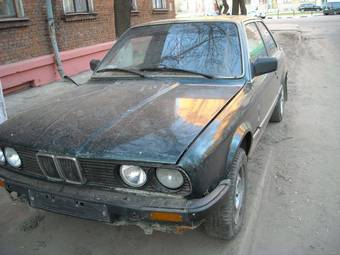 1986 BMW 3-Series Photos