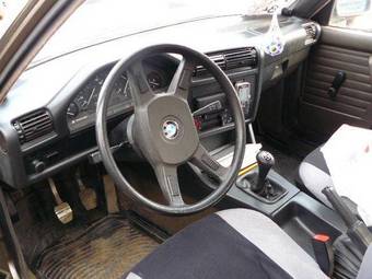 1987 BMW 3-Series Photos