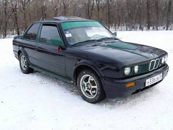 1988 BMW 3-Series Photos