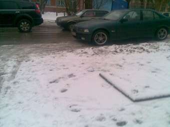1991 BMW 3-Series Pictures