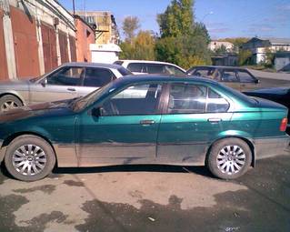 1991 BMW 3-Series Photos