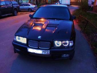1992 BMW 3-Series Pictures