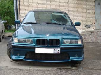 1992 BMW 3-Series Pics