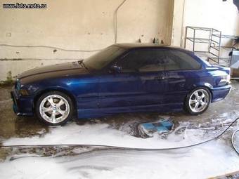 1993 BMW 3-Series Wallpapers
