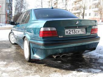 1994 BMW 3-Series Pictures