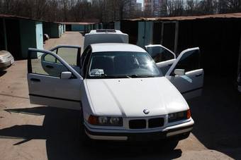 1995 BMW 3-Series Photos