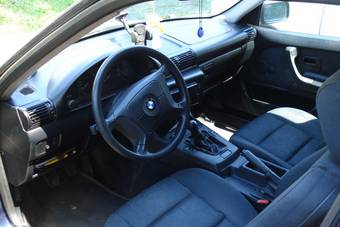 1995 BMW 3-Series Photos