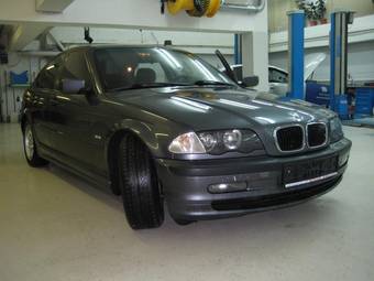 2000 BMW 3-Series Photos