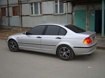 2001 BMW 3-Series Photos