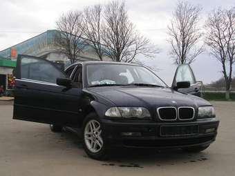 2001 BMW 3-Series Photos