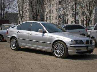 2001 BMW 3-Series Photos