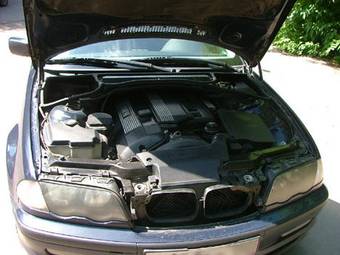 2001 BMW 3-Series Pictures