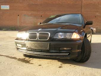 2001 BMW 3-Series Photos