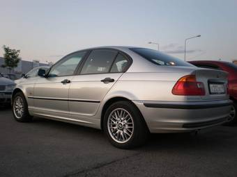 2001 BMW 3-Series Photos