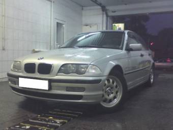 2001 BMW 3-Series Pictures