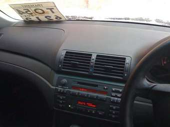 2002 BMW 3-Series Photos