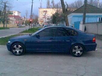2002 BMW 3-Series Photos