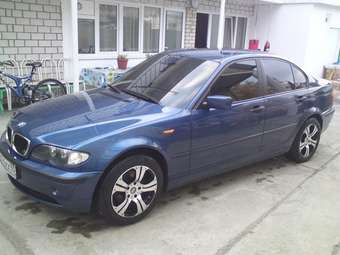 2002 BMW 3-Series Photos