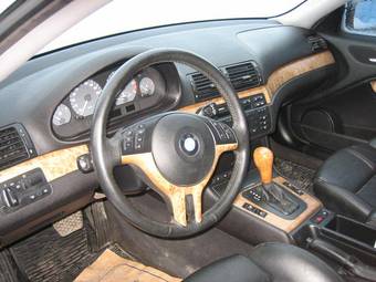2002 BMW 3-Series Photos