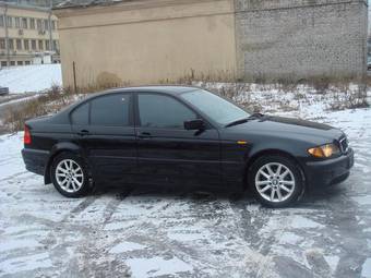 2002 BMW 3-Series Photos