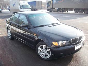 2002 BMW 3-Series Photos