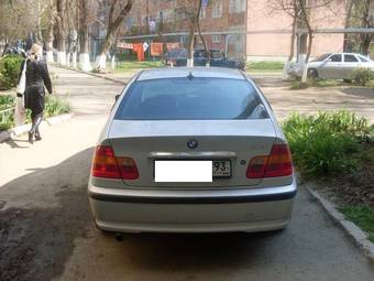 2002 BMW 3-Series Photos