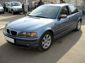 2002 BMW 3-Series Photos