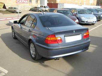 2002 BMW 3-Series Pictures