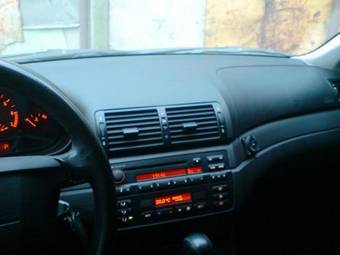2002 BMW 3-Series Pictures