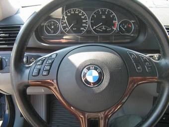 2002 BMW 3-Series Images