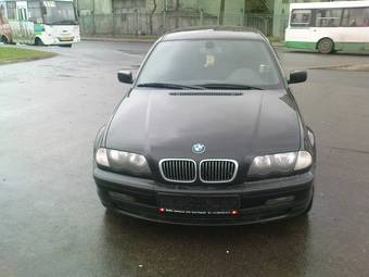 2002 BMW 3-Series Photos