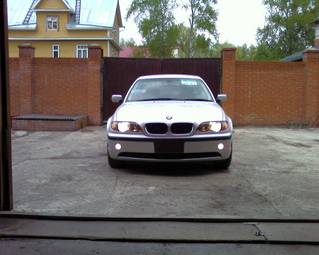 2002 BMW 3-Series Pictures