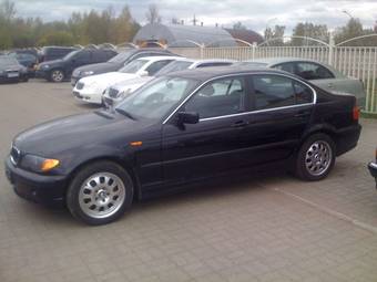 2002 BMW 3-Series Photos