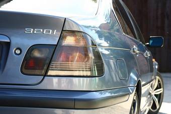 2002 BMW 3-Series Photos
