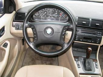 2002 BMW 3-Series Pictures