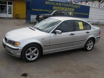 2002 BMW 3-Series Photos