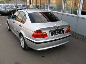 2002 BMW 3-Series Images