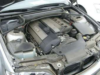 2003 BMW 3-Series Photos