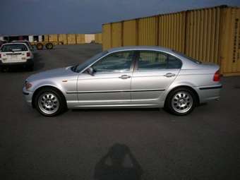 2003 BMW 3-Series Pictures