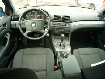 2003 BMW 3-Series Pictures