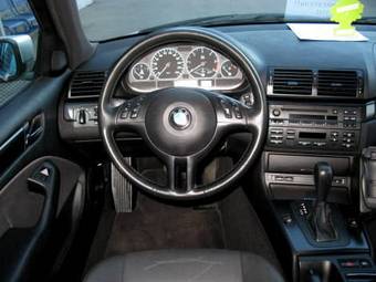 2003 BMW 3-Series Photos