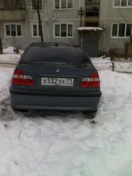 2003 BMW 3-Series Photos